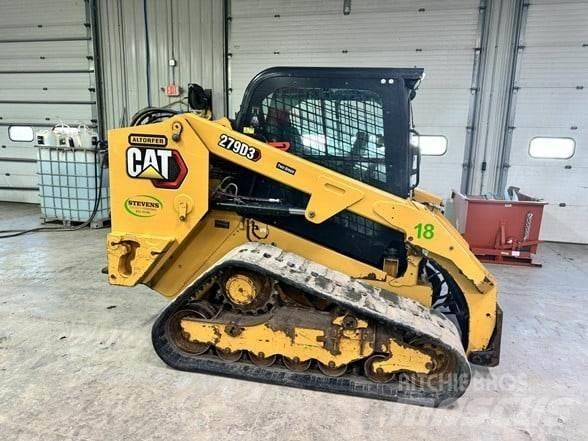 CAT 279D3 Krautuvai su šoniniu pasukimu