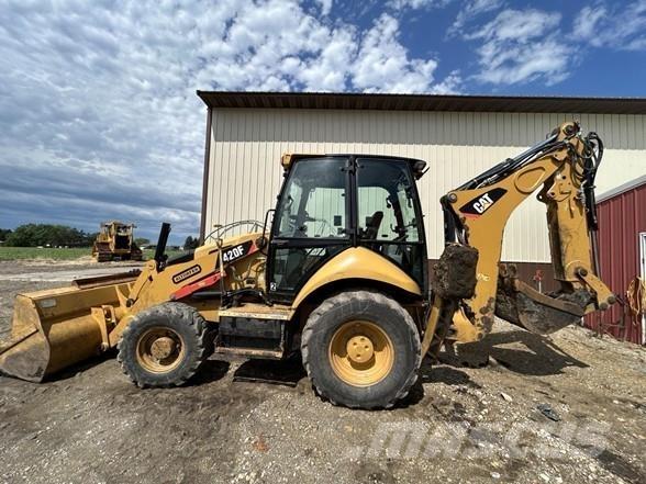 CAT 420F Ekskavatoriniai krautuvai