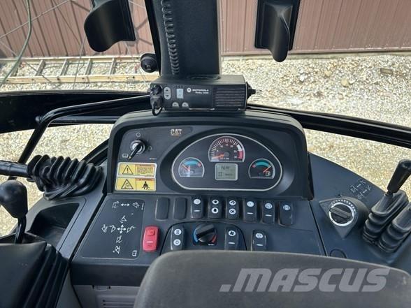 CAT 420F Ekskavatoriniai krautuvai