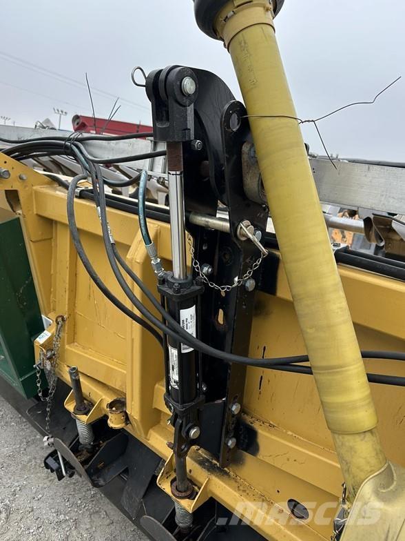 CLAAS 18-20C Derliaus nuėmimo kombainų galvos