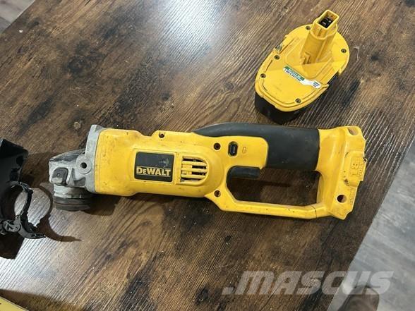 DeWalt DC411 Prietaisai, matavimo ir automatikos įranga