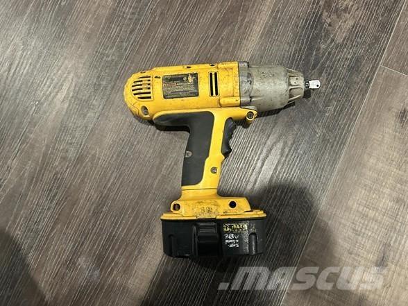 DeWalt DW059 Prietaisai, matavimo ir automatikos įranga