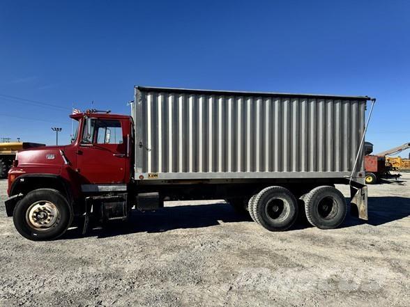 Ford 8000 Statyba - Kita