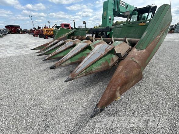 John Deere 643 Derliaus nuėmimo kombainų galvos