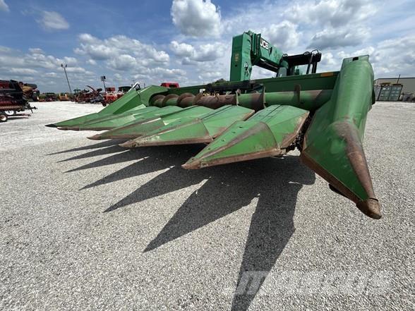 John Deere 653 Derliaus nuėmimo kombainų galvos