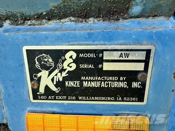 Kinze 840 Grūdų vežimėliai