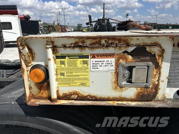 Landoll 825B Žemo iškrovimo puspriekabės