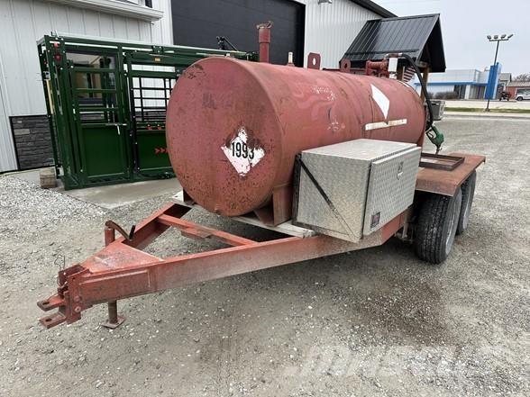  SHOP BUILT Cisternos - priekabos