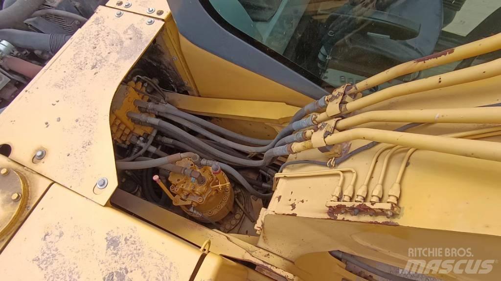 Komatsu PC 160 LC-7 Vikšriniai ekskavatoriai