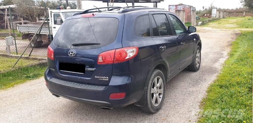 Hyundai SANTA FE Lengvieji automobiliai