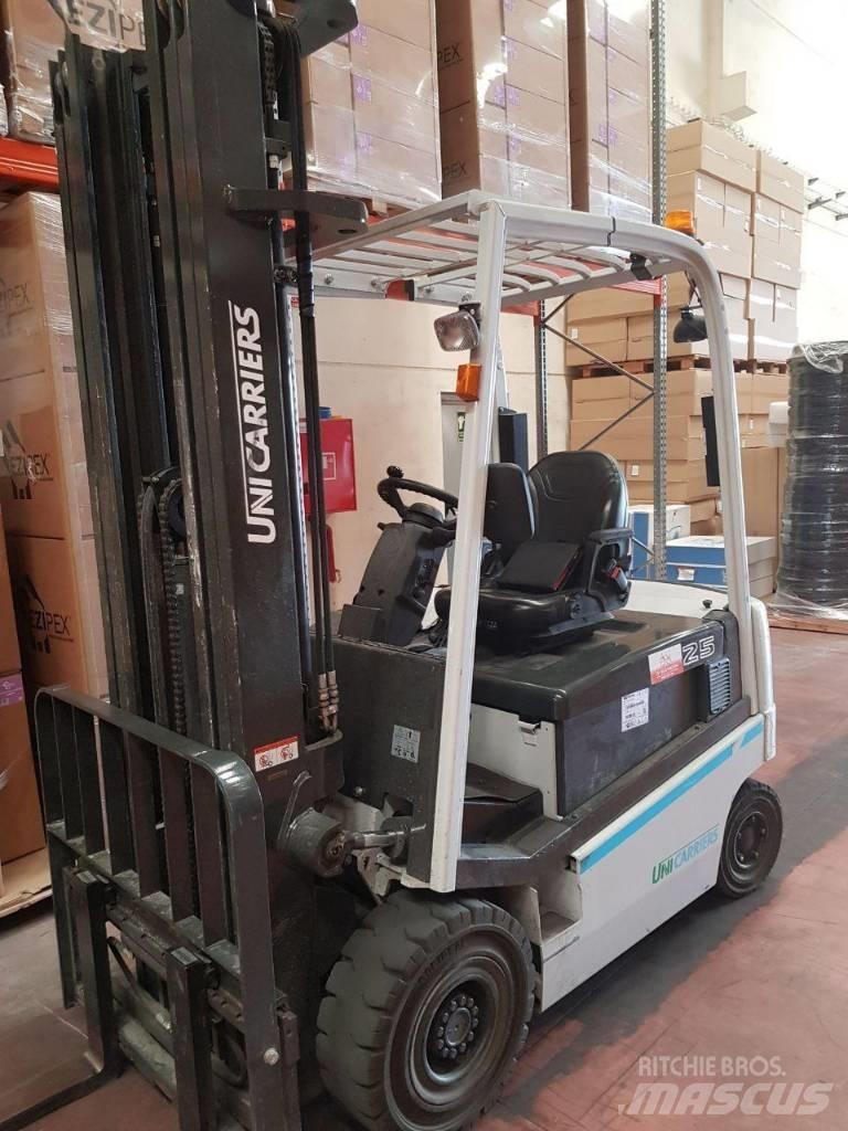 Unicarriers 1Q2L25Q Elektriniai šakiniai krautuvai
