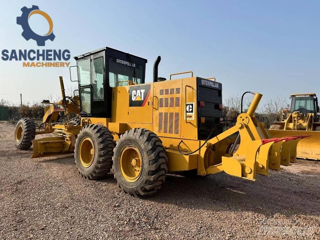 CAT 120 H Greideriai