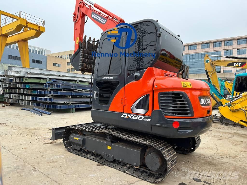 Doosan DX 60 Mini ekskavatoriai < 7 t