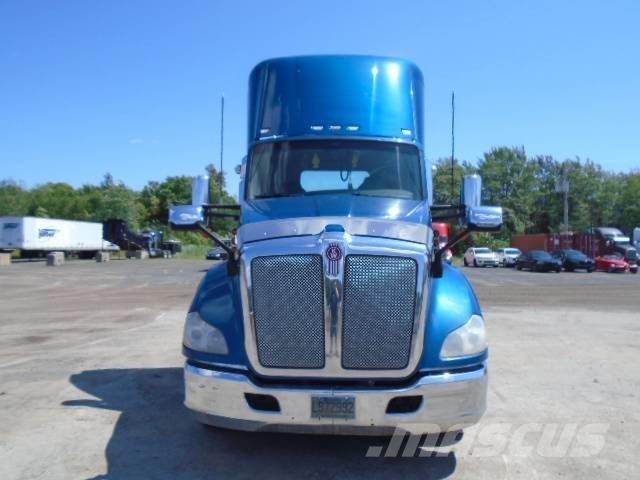Kenworth T 680 Naudoti vilkikai