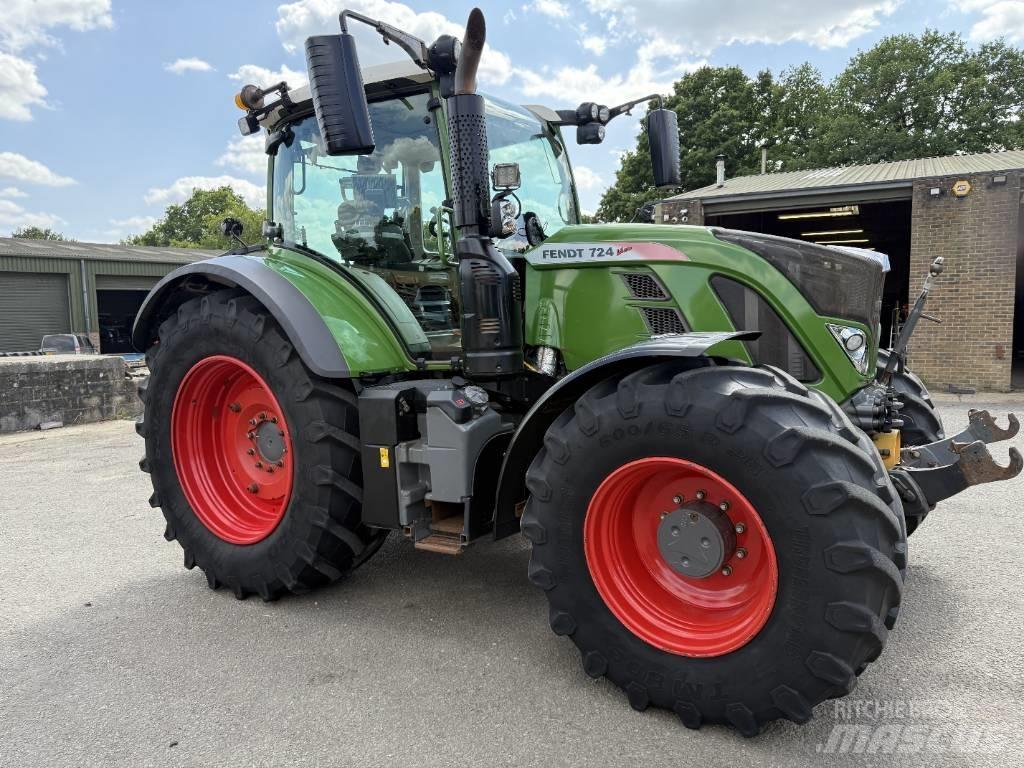 Fendt 724 Profi Plus Traktoriai