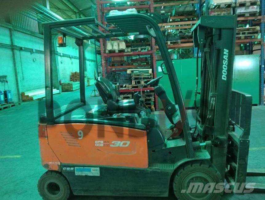 Doosan B 30 X-7 Elektriniai šakiniai krautuvai