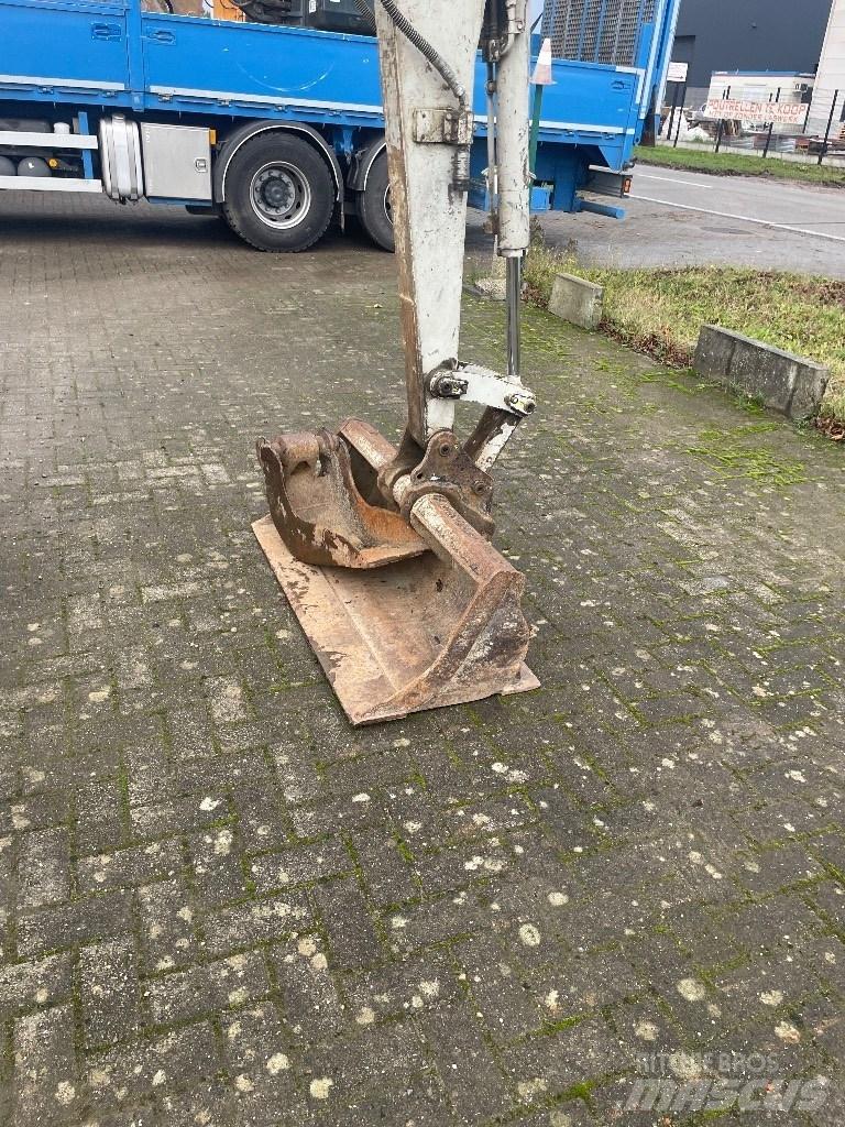 Takeuchi TB 235 Mini ekskavatoriai < 7 t