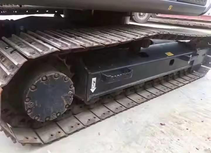 Hitachi zx 110 Vikšriniai ekskavatoriai