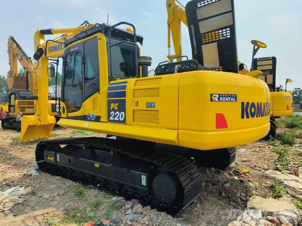 Komatsu PC 220-8 Vikšriniai ekskavatoriai