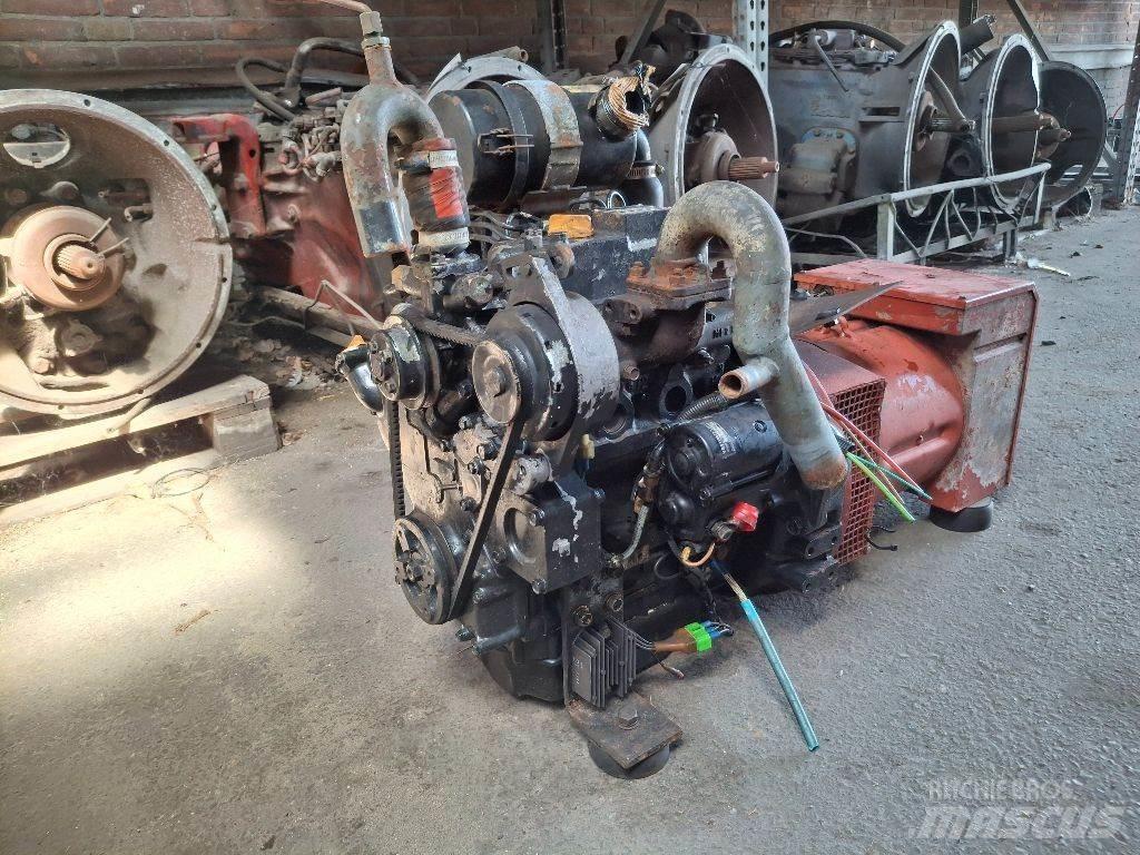 Komatsu 3D72-F2HA Varikliai