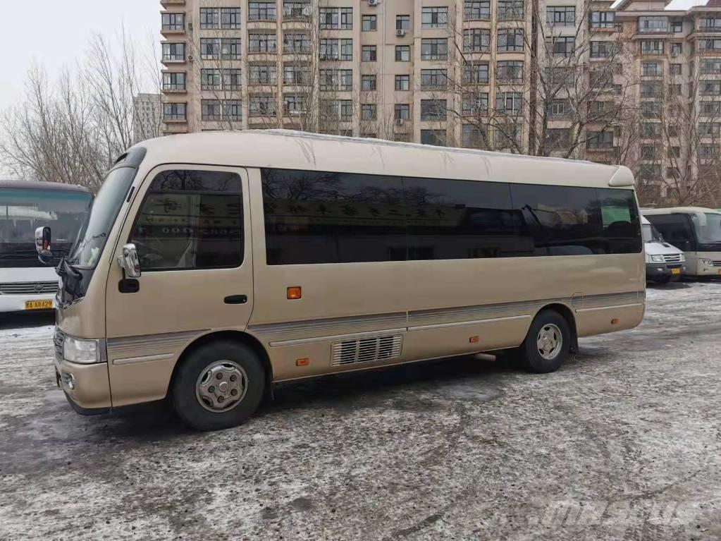 Toyota Coaster Bus Mikroautobusai