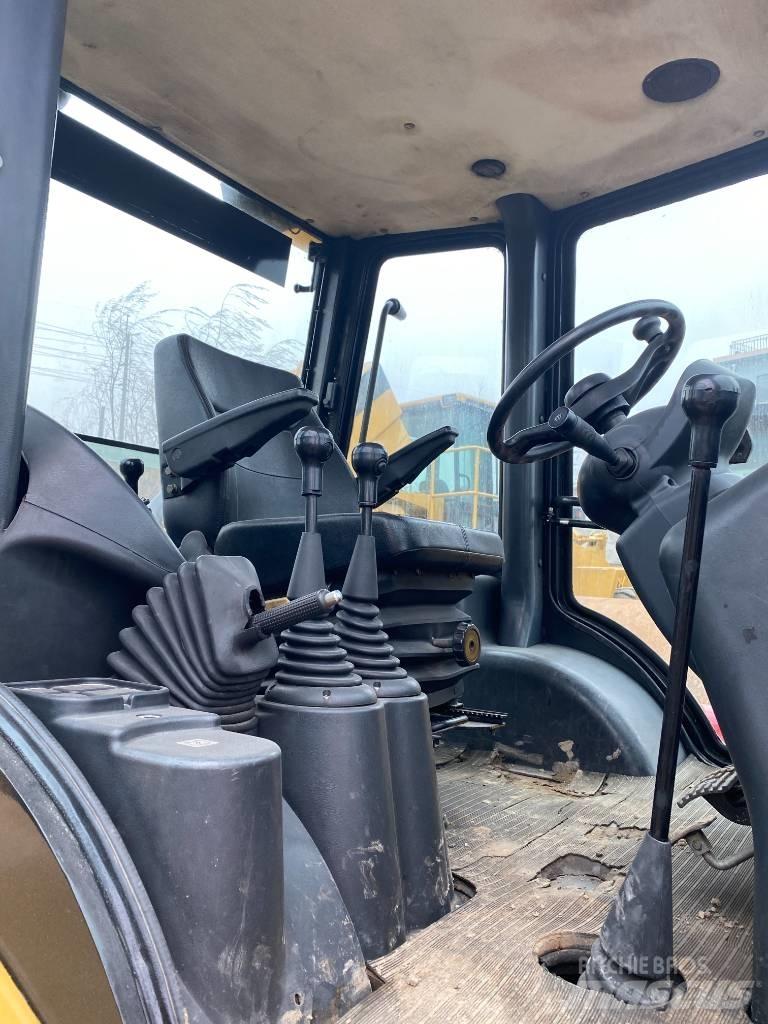 CAT 420 E Ekskavatoriniai krautuvai