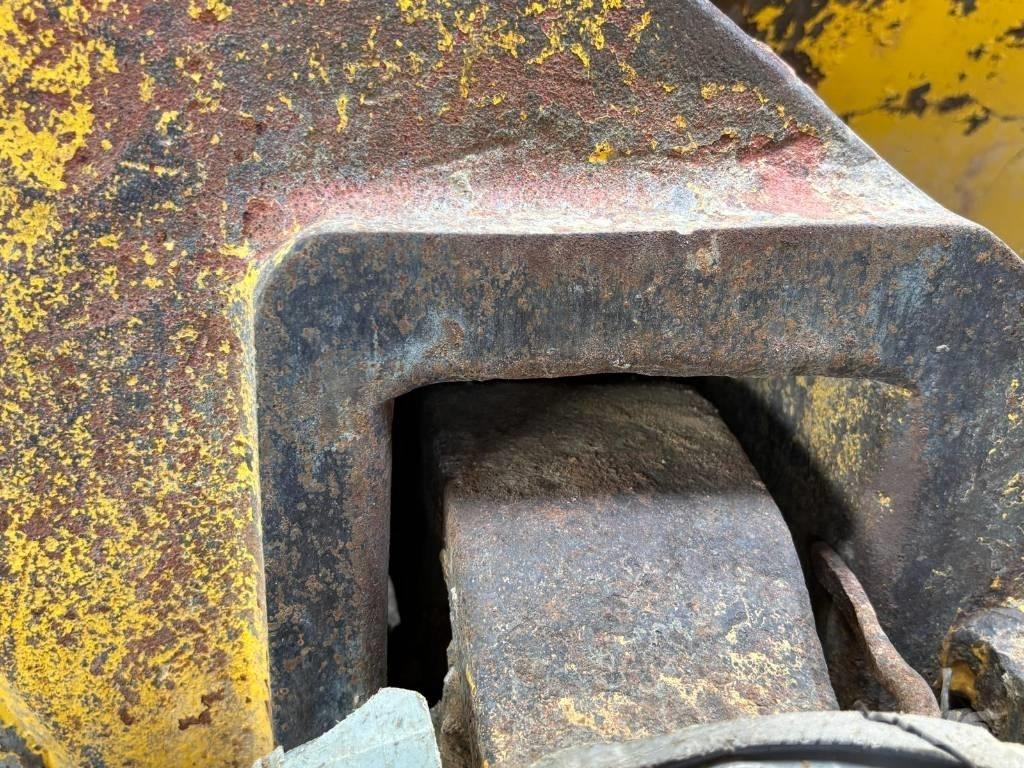 Komatsu D 51 PX-22 Vikšriniai buldozeriai