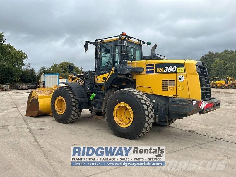 Komatsu wa380 Naudoti ratiniai krautuvai