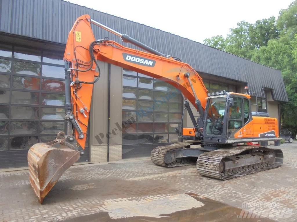 Doosan DX 255 LC-5 Vikšriniai ekskavatoriai