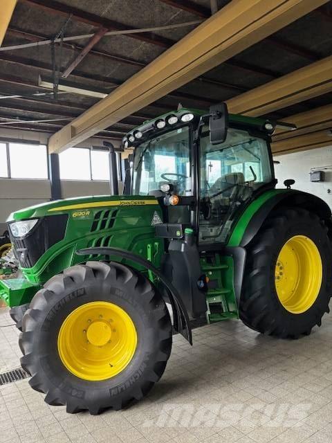 John Deere 6120 R Traktoriai