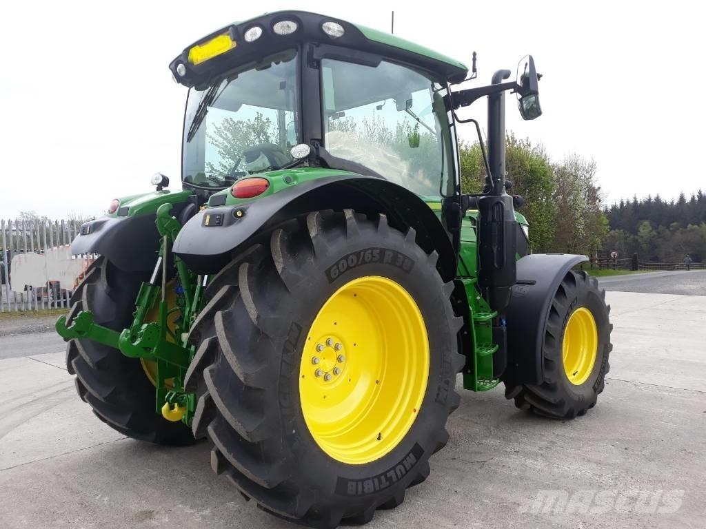 John Deere 6120 R Traktoriai