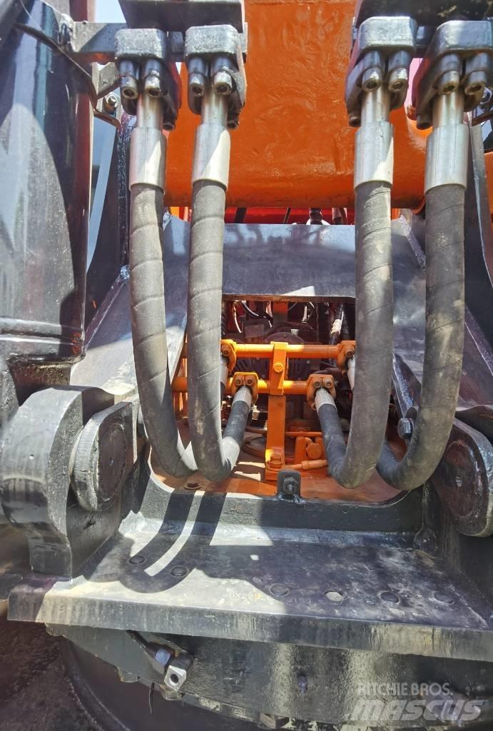 Doosan dx225lc-9c Vikšriniai ekskavatoriai