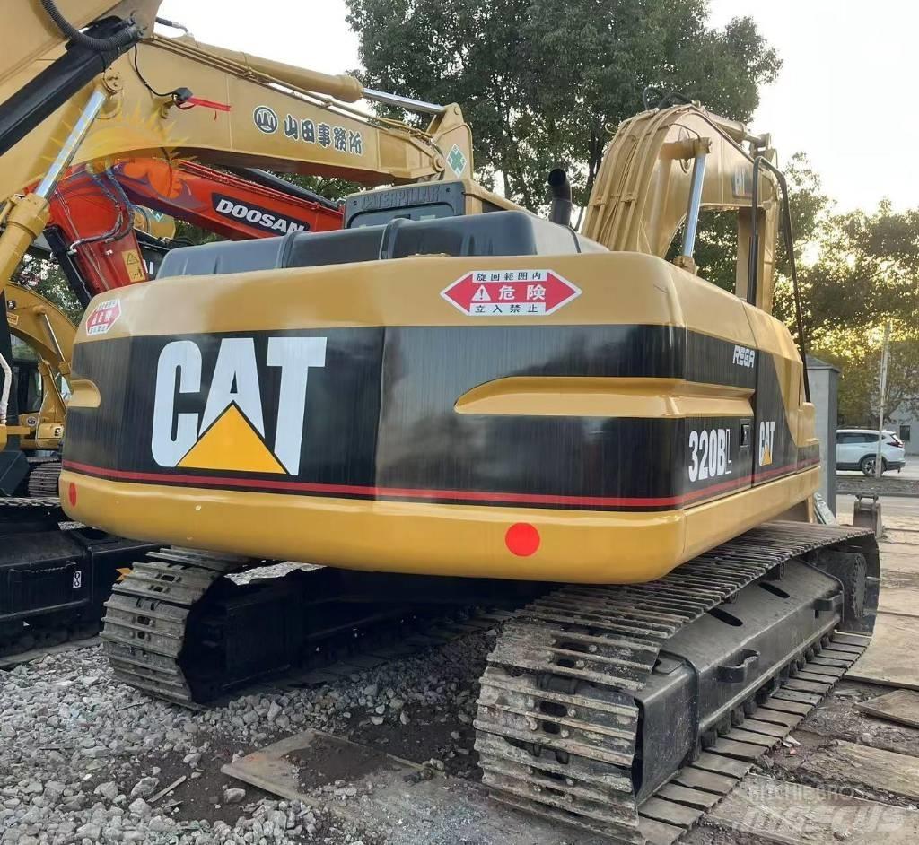 CAT 320 B L Vikšriniai ekskavatoriai
