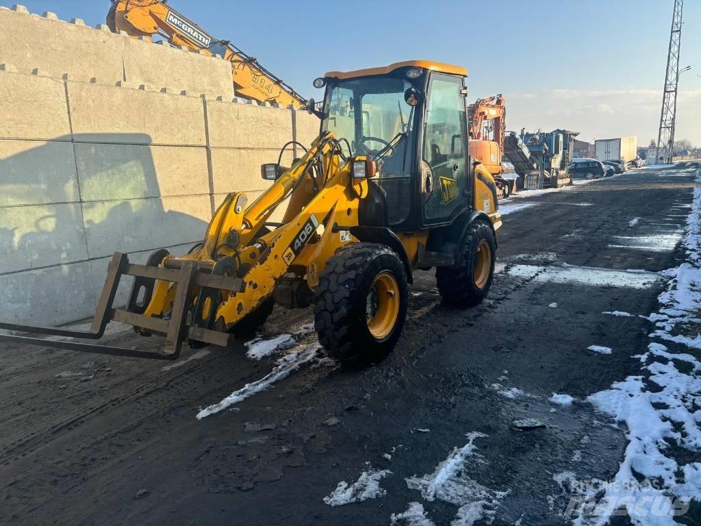 JCB 406 Naudoti ratiniai krautuvai