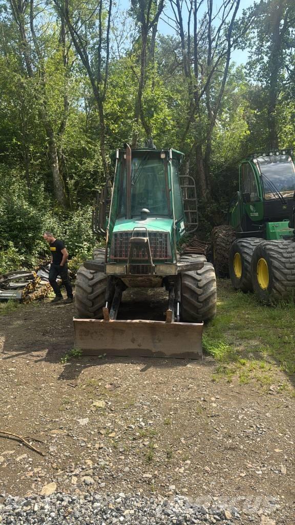Timberjack 810 B Naudoti miškovežiai (Forvarderiai)