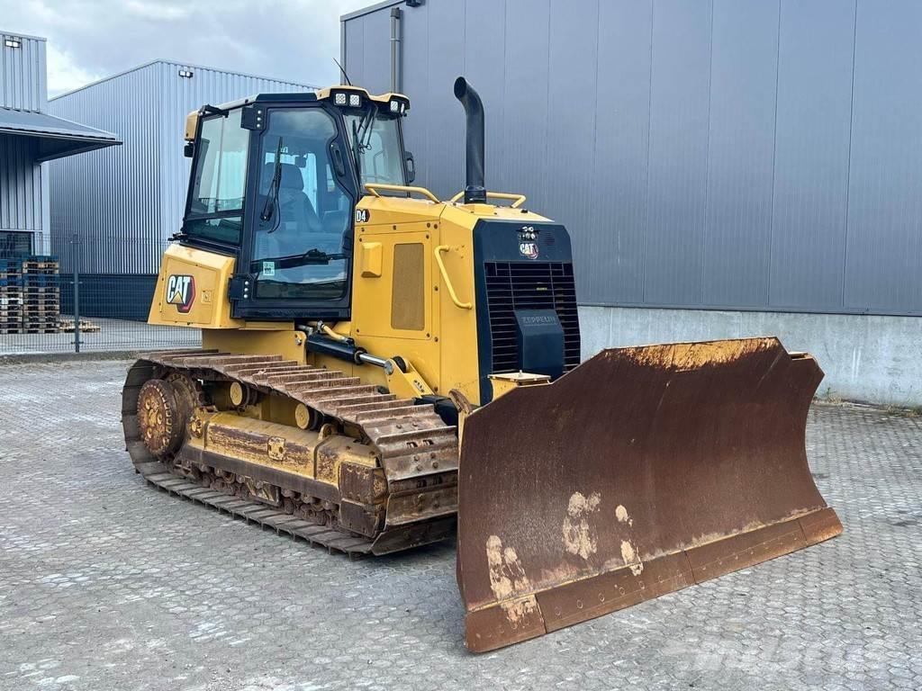 CAT D4-15VP Vikšriniai buldozeriai