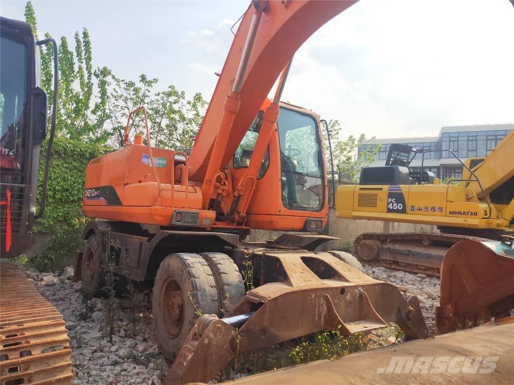Doosan DH210W-7 Ratiniai ekskavatoriai