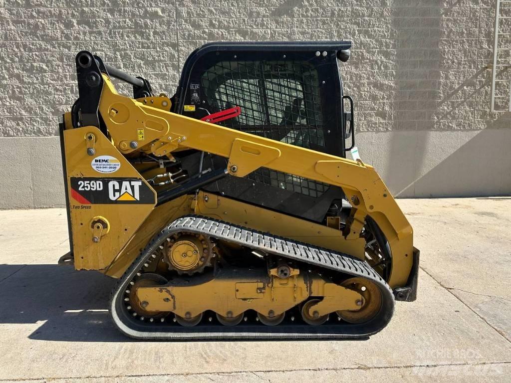 CAT 259D Krautuvai su šoniniu pasukimu