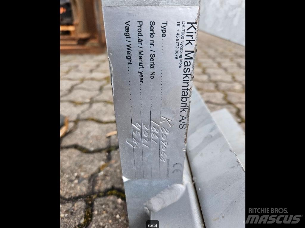 Skovlstativ 80 cm Kiti naudoti statybos komponentai