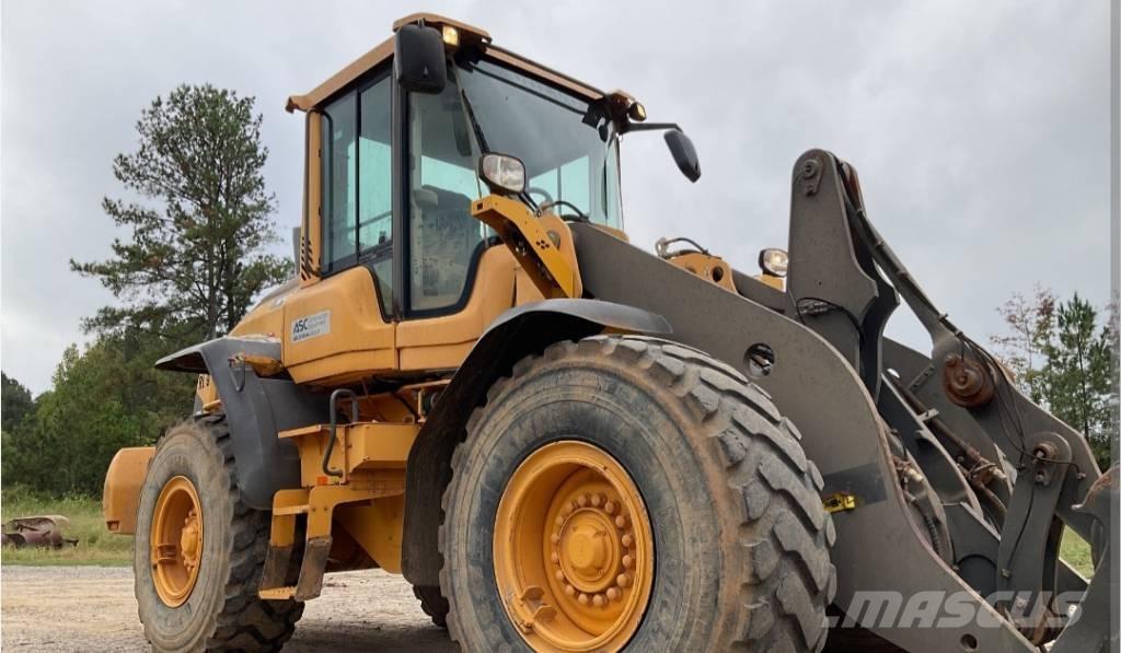 Volvo L 90 H Naudoti ratiniai krautuvai