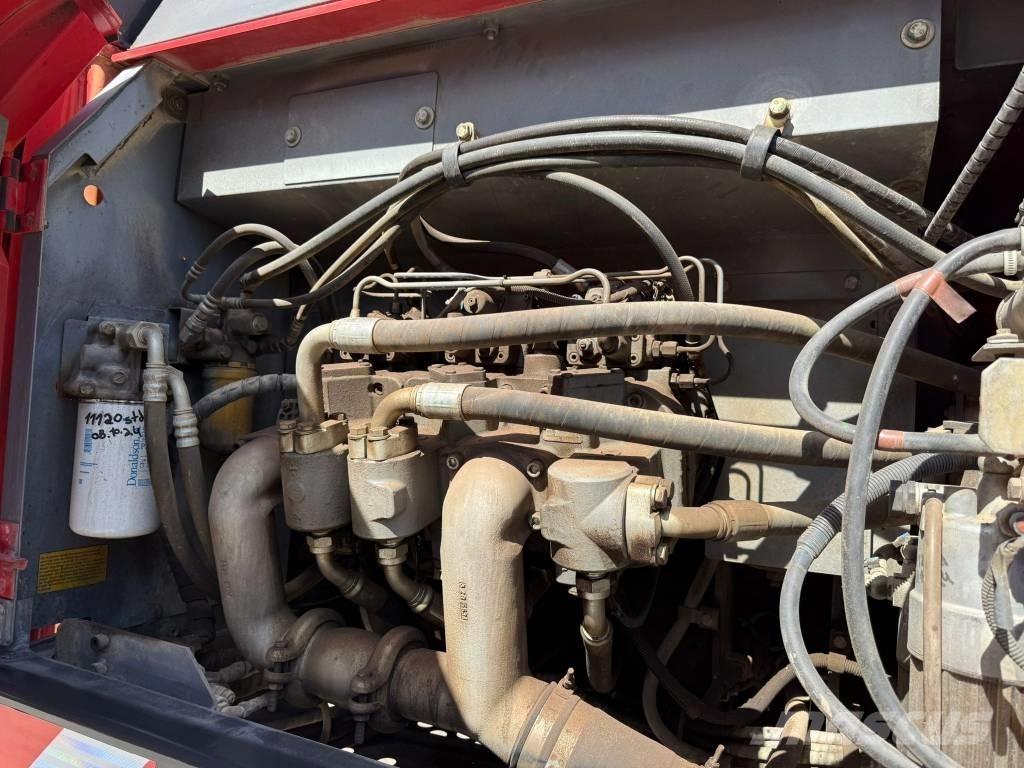 Hitachi KLS 350-5 Vikšriniai ekskavatoriai