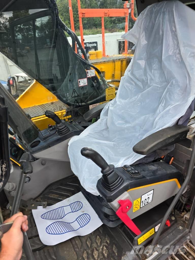 Volvo EC 220 Vikšriniai ekskavatoriai