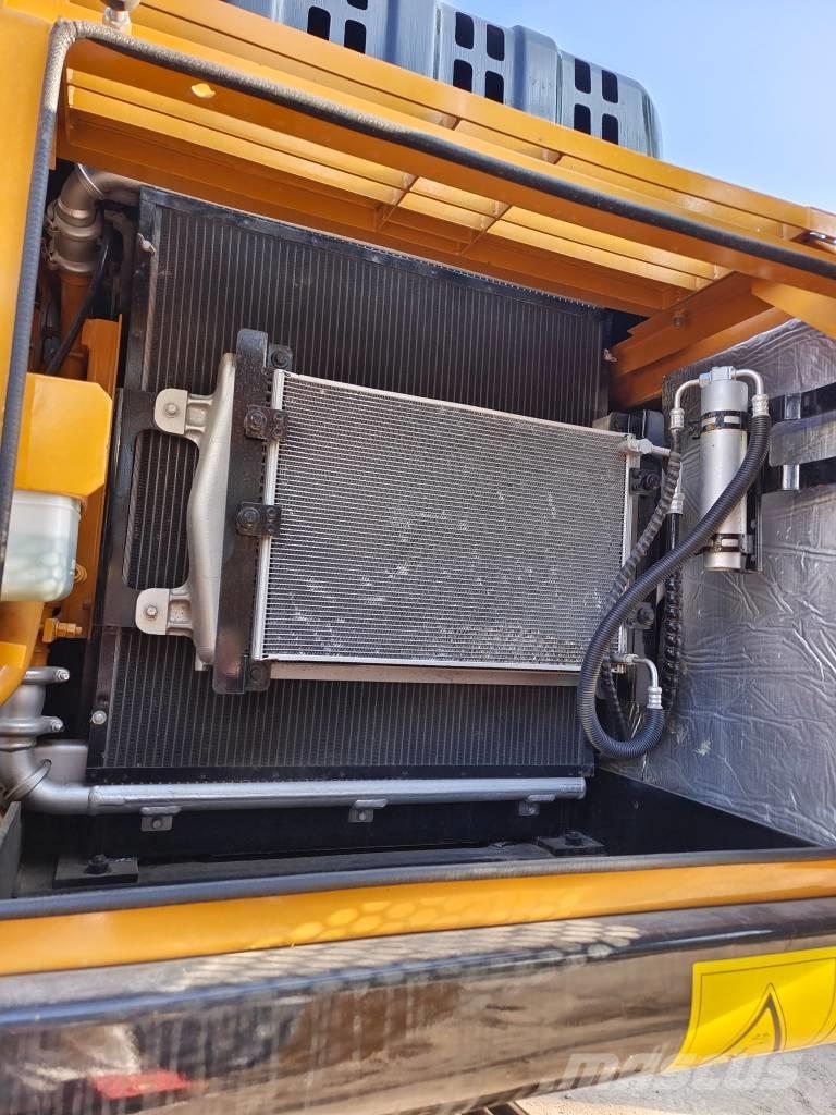 Sany SY 215 C Vikšriniai ekskavatoriai