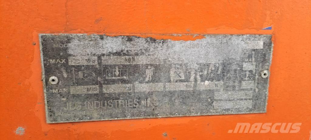 JLG 600AJ Alkūniniai keltuvai