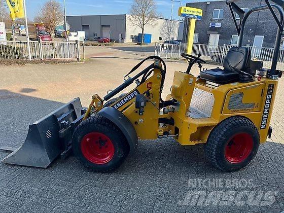 Knikmops KM 130 Mini krautuvai