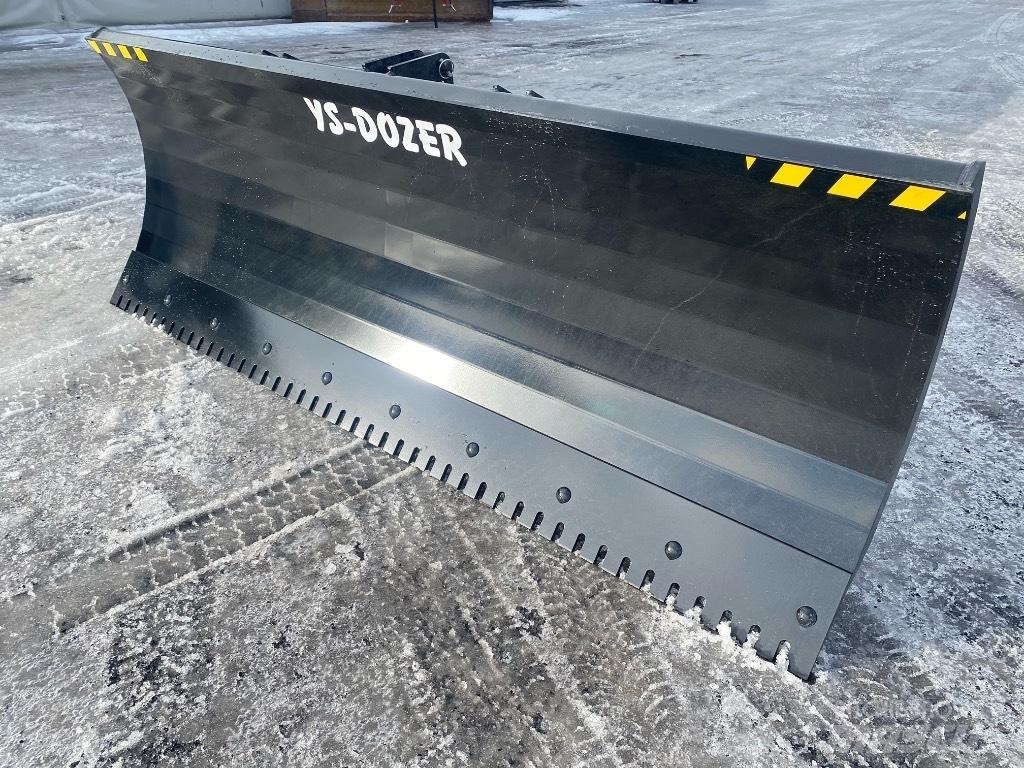  YS-Dozer 270-300 Kelių valytuvai