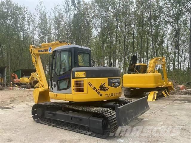 Komatsu PC128US Vikšriniai ekskavatoriai