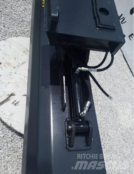 TMT JCB Tranšėjų kasimo technika