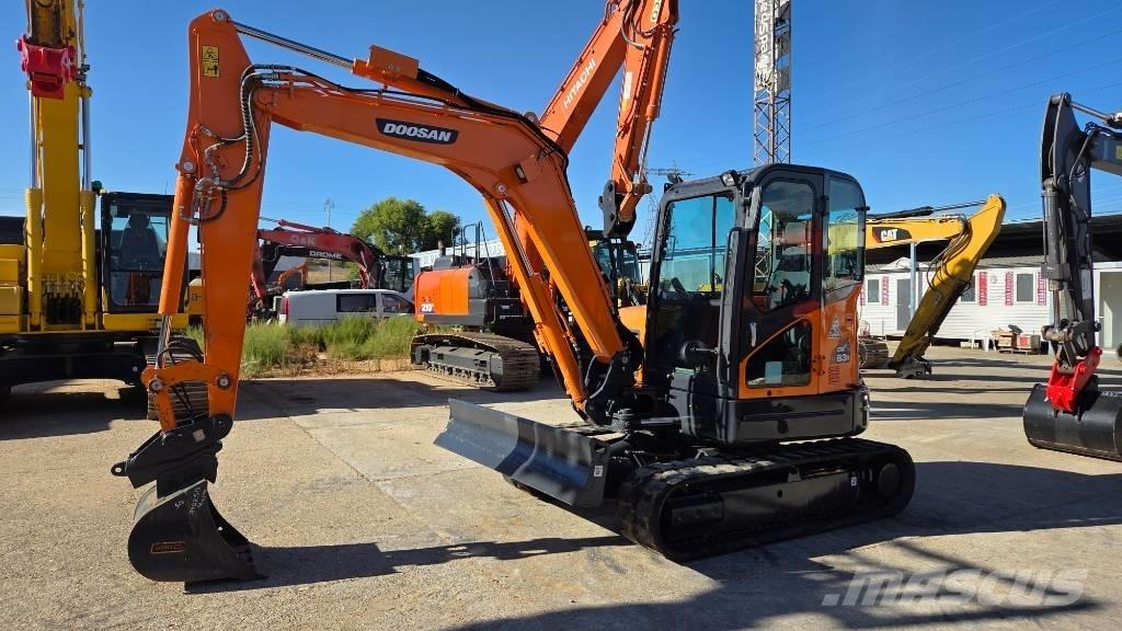 Doosan DX 63 R Mini ekskavatoriai < 7 t
