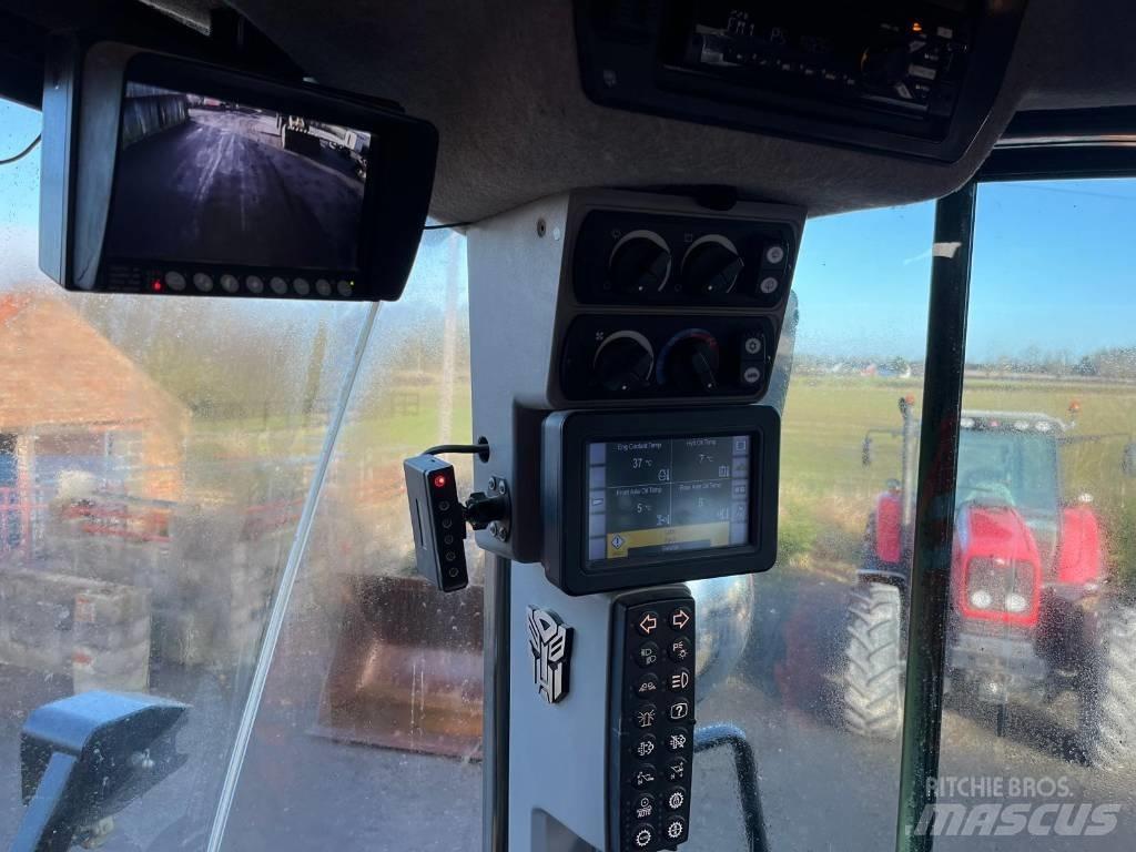 CAT 972 M Naudoti ratiniai krautuvai